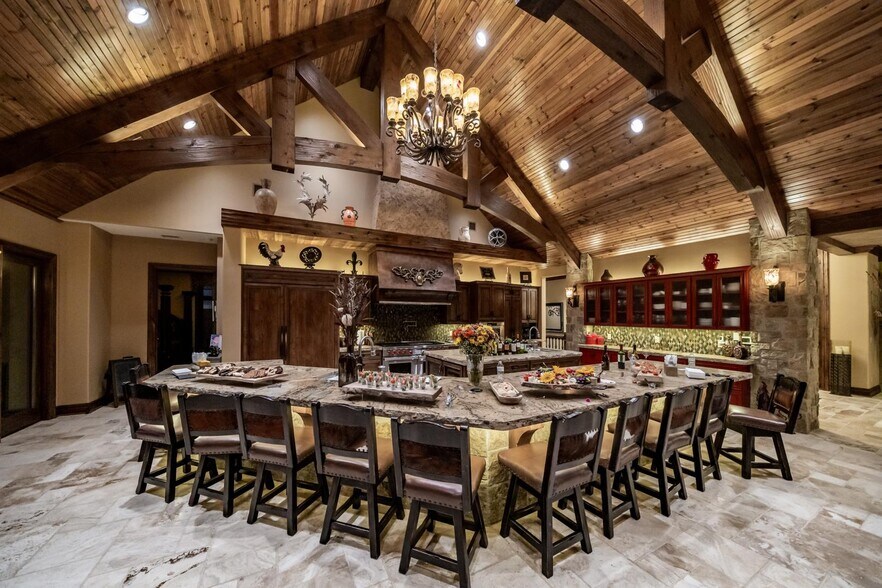 More Photos Of 1051 N Blackstone Rd, Milton Specialty For Sale