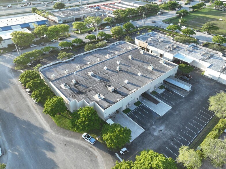 More Photos Of 11921-12041 SW 144th St, Miami Unknown For Lease