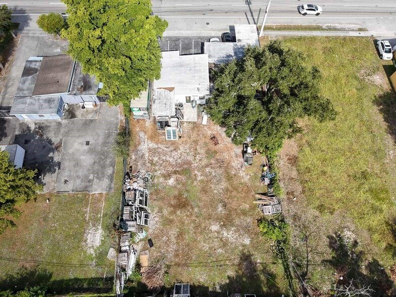 More Photos Of 5738 Hallandale Beach Blvd, West Park Freestanding For Sale