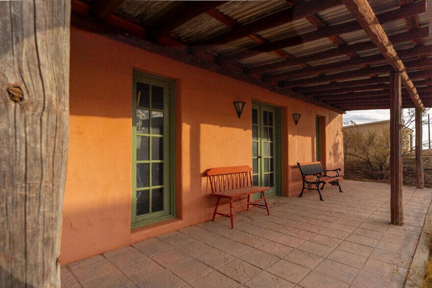 More Photos Of 1498 E. US-90, Marfa General Retail For Sale