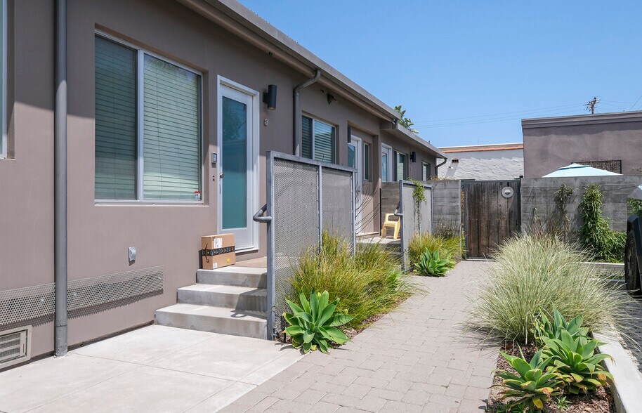 More Photos Of 706-708 E Haley St, Santa Barbara Apartments For Sale