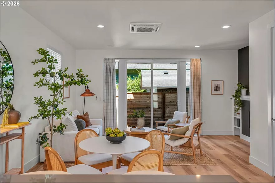 More Photos Of 8426 E Burnside St, Portland Apartments For Sale