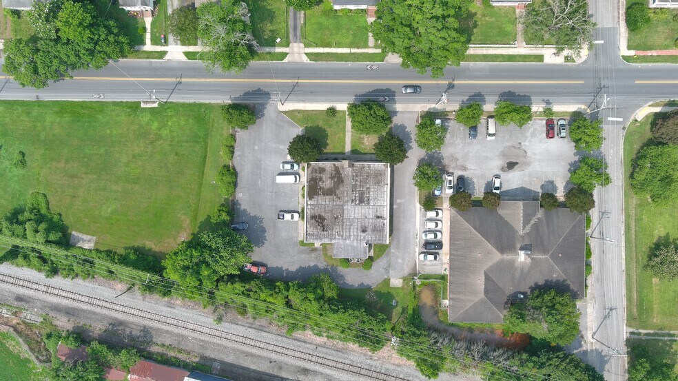 More Photos Of 11545 Somerset Ave, Princess Anne Office For Lease