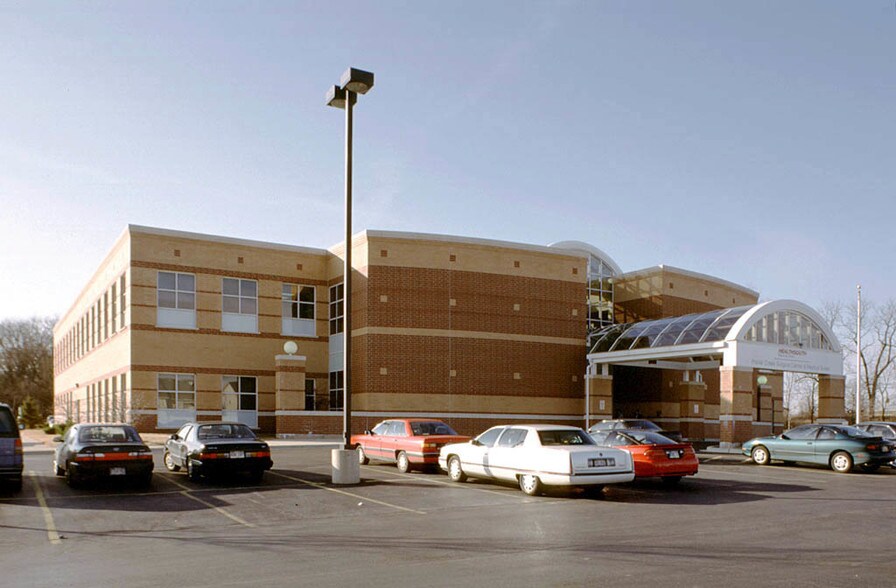 Primary Photo Of 1800 W McDonough Rd, Hoffman Estates Medical For Lease