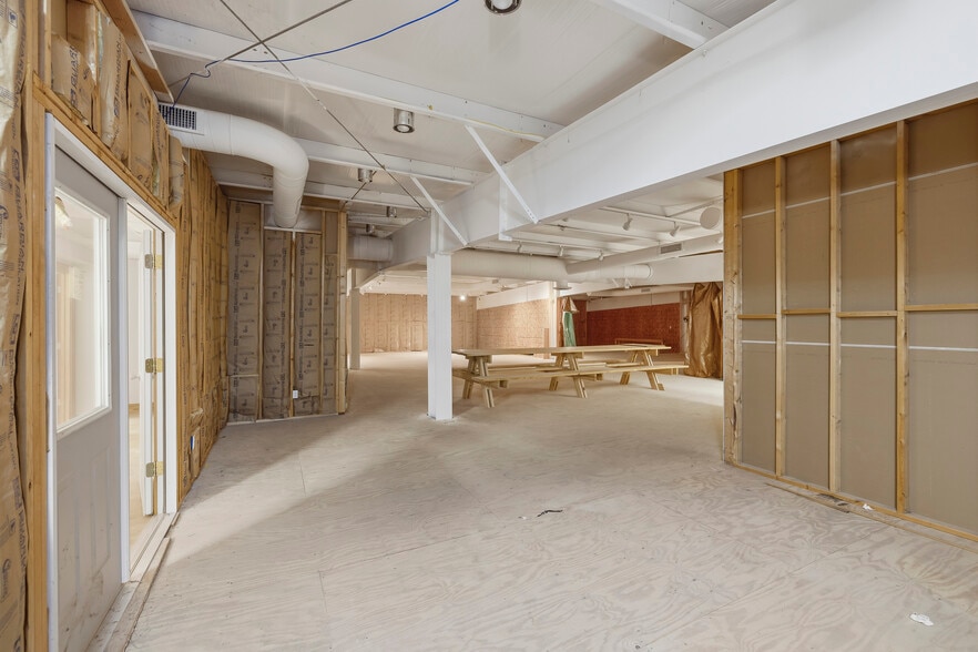 More Photos Of 966 Greensboro Rd, Eatonton Flex For Lease