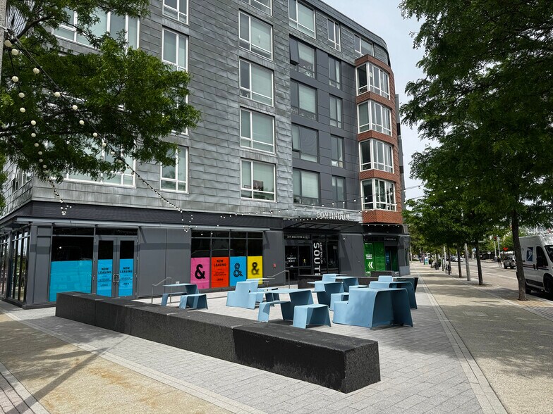 More Photos Of 219 Western Ave, Boston Restaurant For Lease