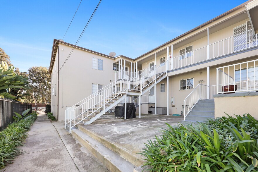 More Photos Of 4197 Marlton Ave, Los Angeles Multifamily For Sale