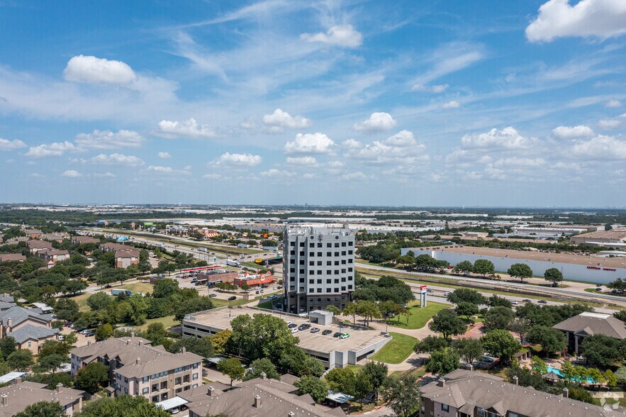 More Photos Of 2505 N State Highway 360, Grand Prairie Office For Sale