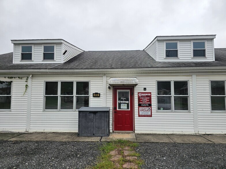 More Photos Of 210 Broad St, Saint Georges Flex For Lease