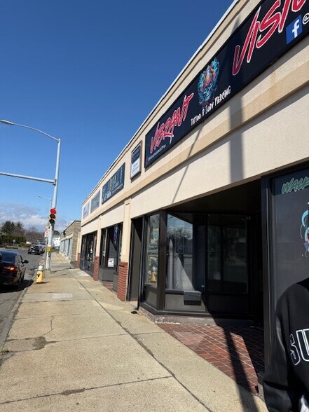 More Photos Of 512-518 Main St, Indian Orchard Storefront For Sale