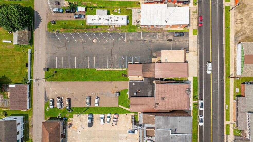 More Photos Of 430 W 3rd St, Nescopeck Restaurant For Sale