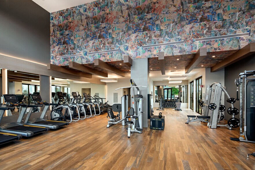 More Photos Of 1120 Kifer Rd, Sunnyvale Apartments For Lease