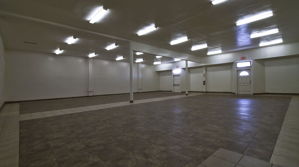 More Photos Of 530 Union Ave, Bakersfield Storefront Retail Office For Sale