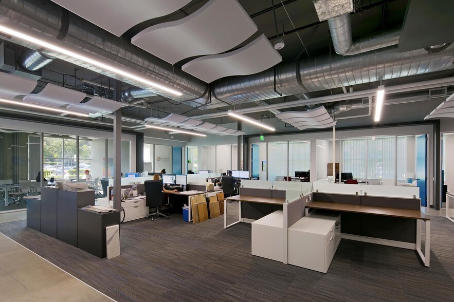 More Photos Of 26940 Aliso Viejo Pky, Aliso Viejo Office For Lease