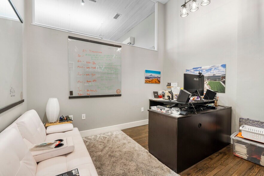 More Photos Of 429-431 N Boonville Ave, Springfield General Retail For Lease