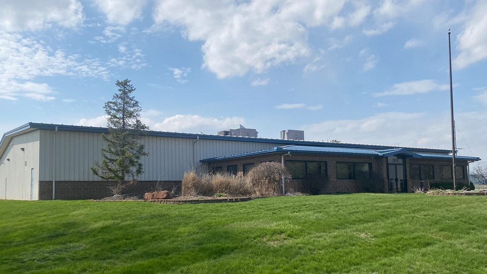 Primary Photo Of 1815 Touby Pike, Kokomo Flex For Sale