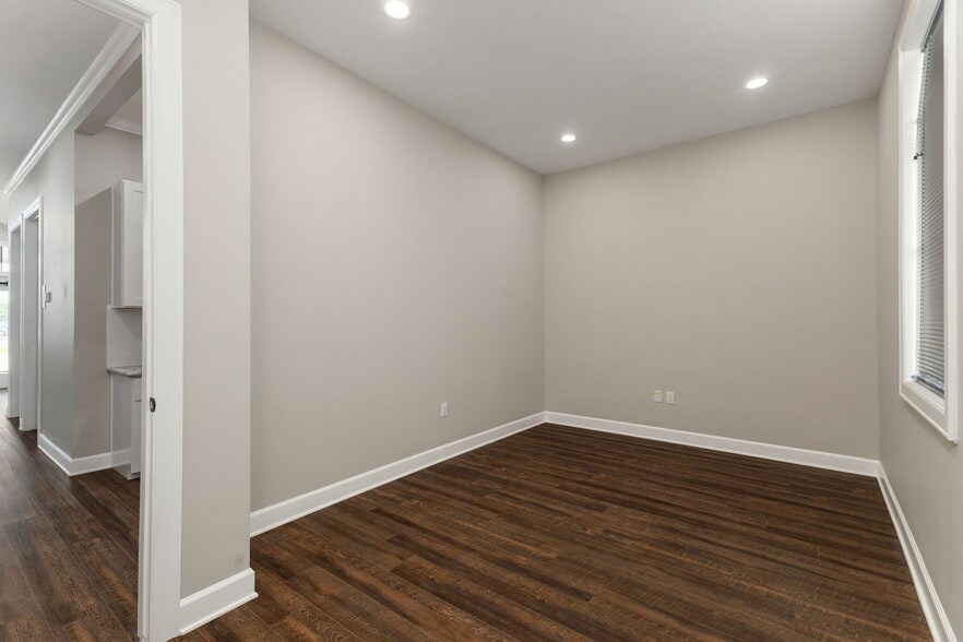 More Photos Of 2043 N Mason Rd, Katy Loft Creative Space For Sale
