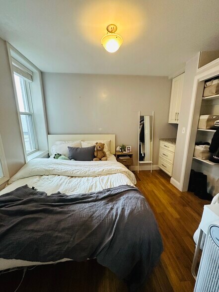 More Photos Of 6 Baldwin Pl, Boston Multifamily For Sale
