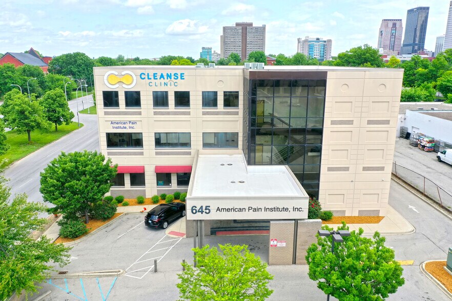 More Photos Of 645 Roy Wilkins Ave, Louisville Medical For Lease
