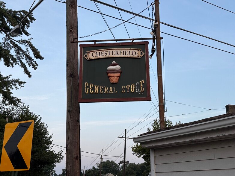 More Photos Of 2 Chesterfield Georgetown Rd, Chesterfield Convenience Store For Sale