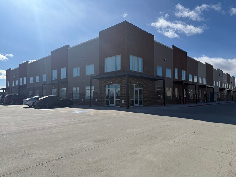 More Photos Of 525 S 850 E, Lehi Office For Sale