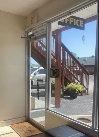 More Photos Of 1325 W Highway 76, Branson Hotel For Sale