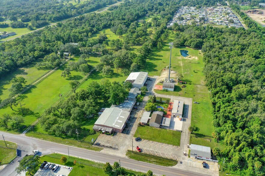 More Photos Of 9226 Denton Ave, Hudson Industrial For Sale