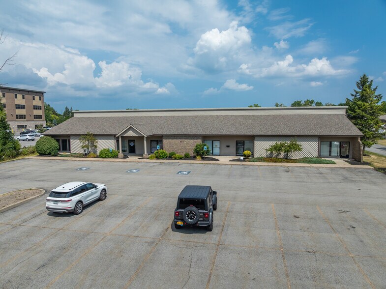 Primary Photo Of 121 Erie Canal Dr, Rochester Medical For Sale