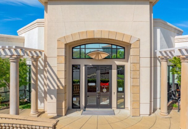 More Photos Of 851 Pleasant Grove Blvd, Roseville General Retail For Lease