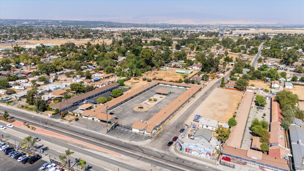 More Photos Of 1010 S Union Ave, Bakersfield Hotel For Sale