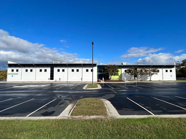 Primary Photo Of 119 Cane Creek Blvd, Danville Warehouse For Sale