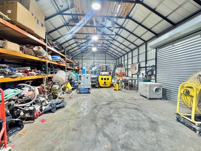 More Photos Of 824 Jamaica Ave, Brooklyn Freestanding For Sale