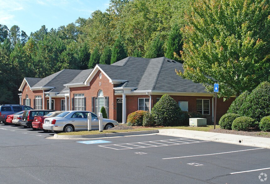 More Photos Of 500 Sun Valley Dr, Roswell Office For Sale