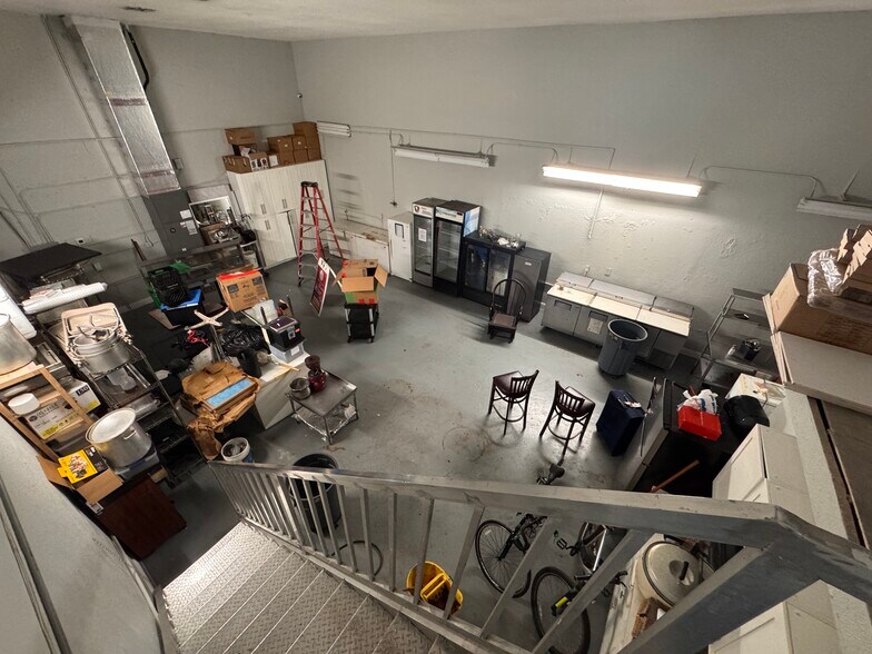 More Photos Of 3901 W 18th Ave, Hialeah Warehouse For Sale