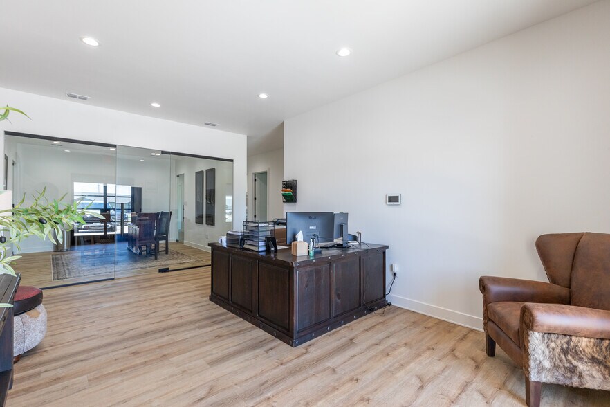 More Photos Of 1804 Denali Dr, Abilene Office For Sale