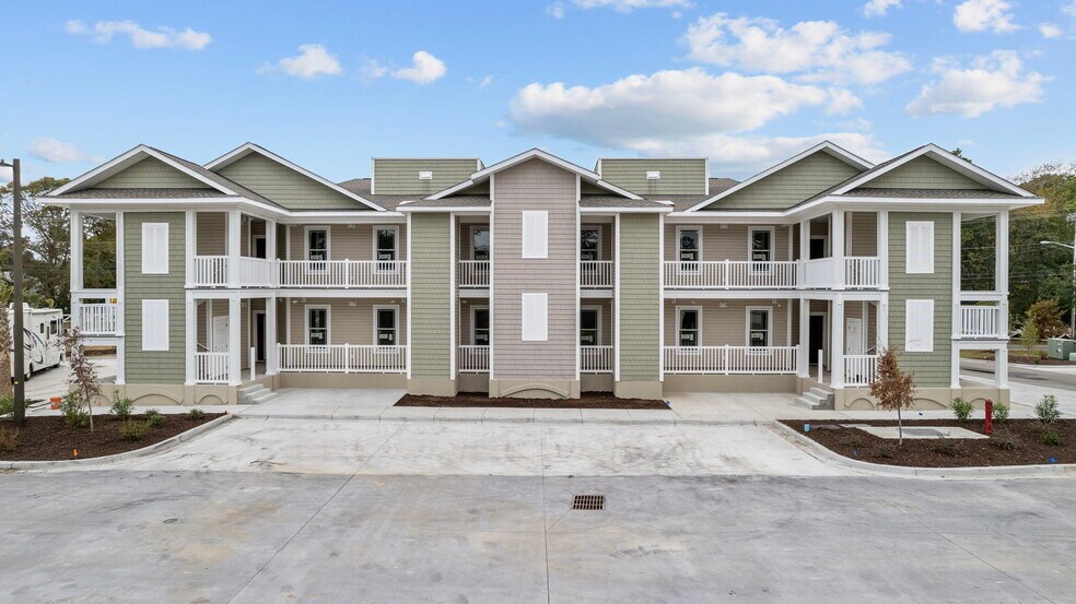 Primary Photo Of 627 Bonaventure Drive, Myrtle Beach Apartments For Sale