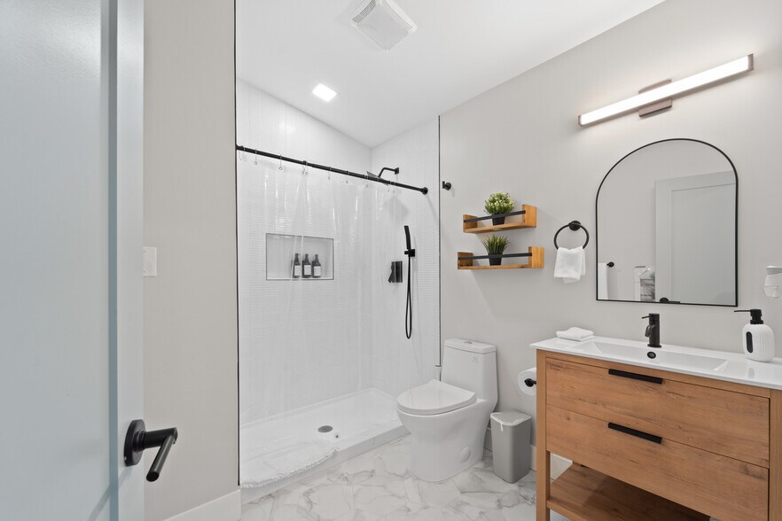 More Photos Of 3019-23 E 10th Street, National City Apartments For Sale