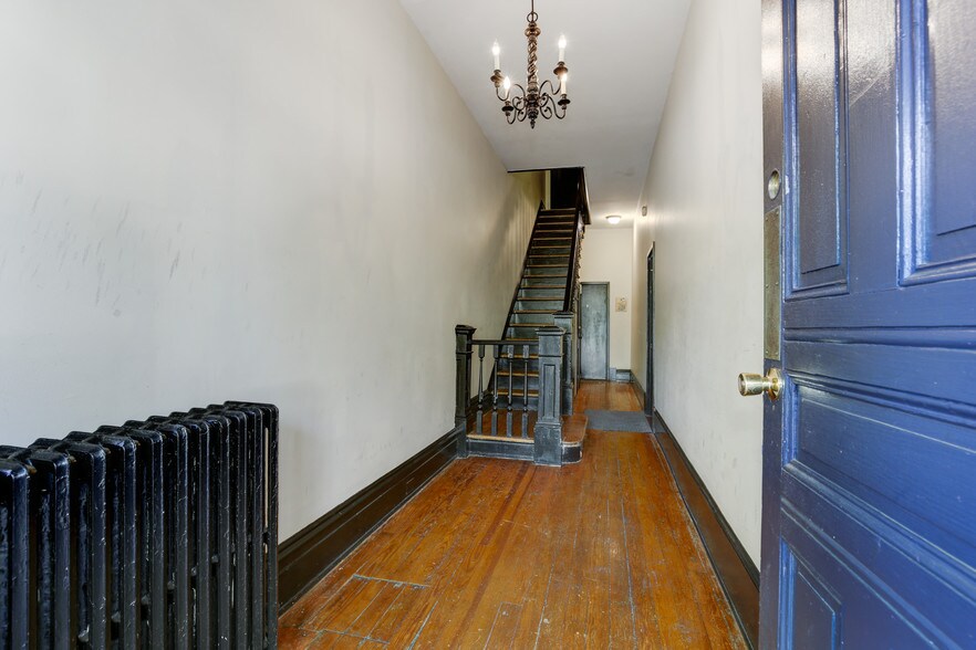 More Photos Of 1623 W Grace St, Richmond Apartments For Sale