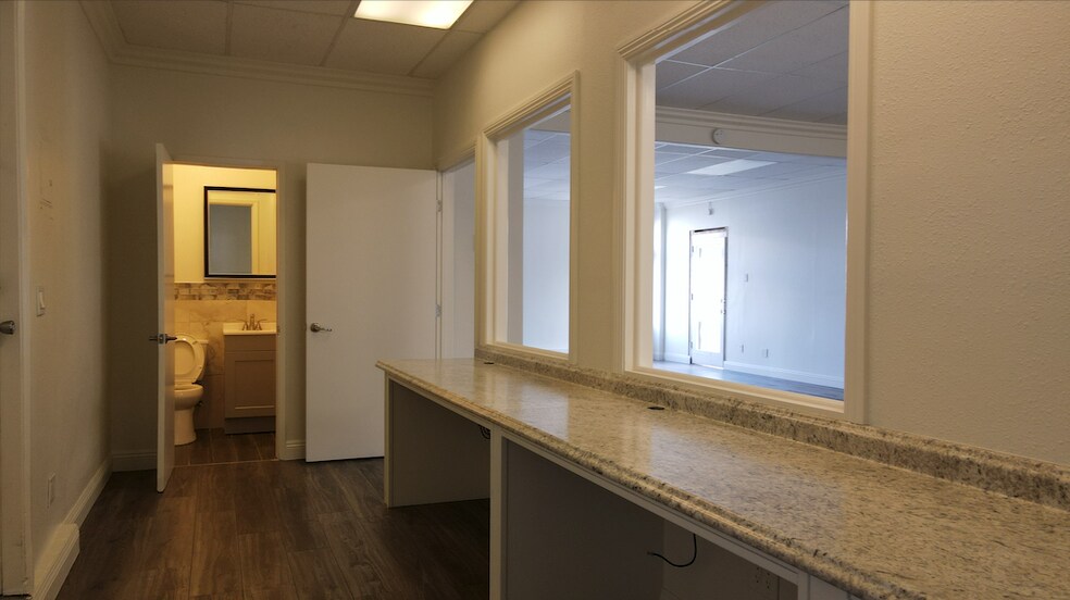 More Photos Of 116 S Broadway, Santa Ana Loft Creative Space For Lease