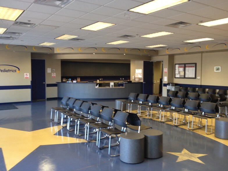 More Photos Of 1452 N Higley Rd, Gilbert Medical For Lease