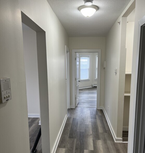 More Photos Of 93 Florence St, Springfield Apartments For Sale