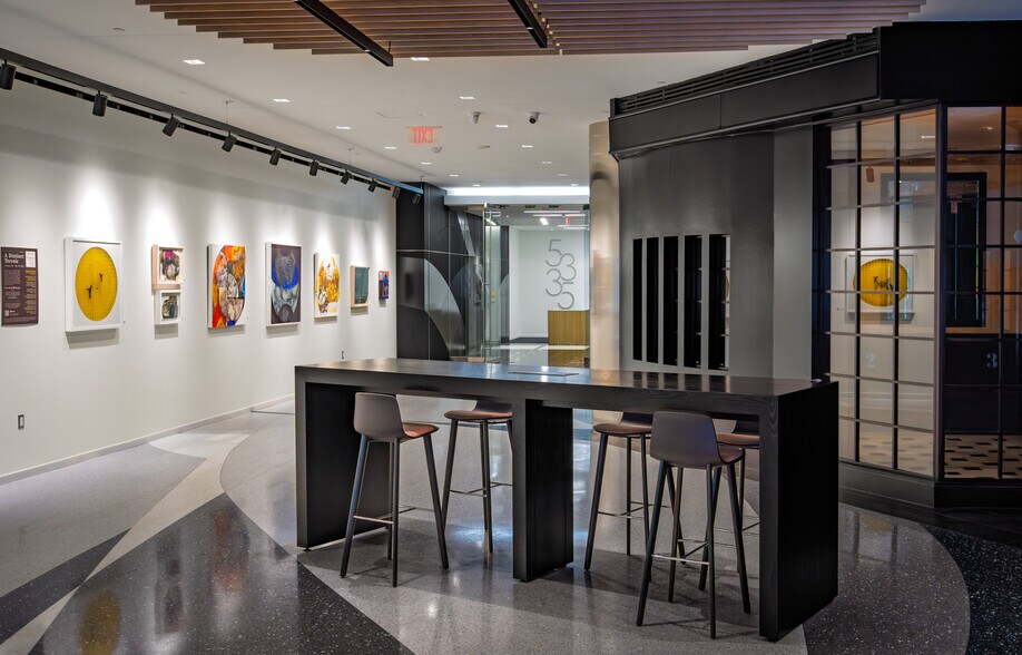 More Photos Of 5335 Wisconsin Ave NW, Washington Office For Lease