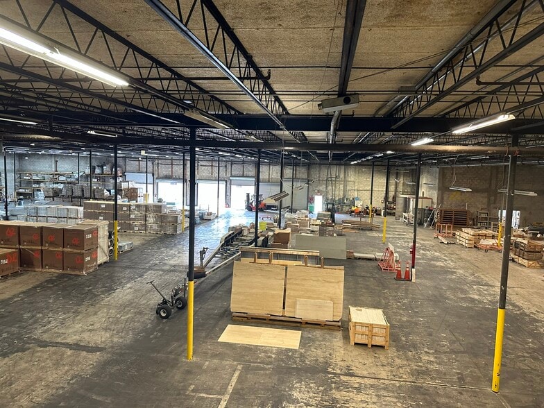 More Photos Of 6701 N Powerline Rd, Fort Lauderdale Warehouse For Lease