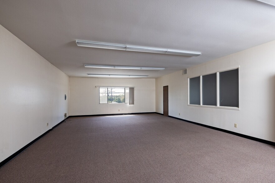 More Photos Of 11714-11720 W Pico Blvd, Los Angeles Storefront Retail Office For Sale