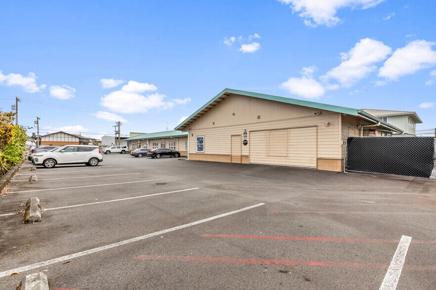 More Photos Of 750 Kanoelehua Ave, Hilo Storefront Retail Office For Sale