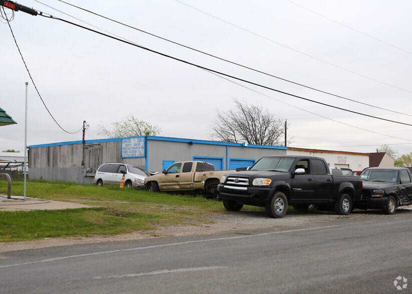 More Photos Of 1912 Southview Dr, Fort Worth Auto Repair For Sale
