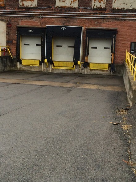 More Photos Of 110 Buffalo Rd, Rochester Warehouse For Lease
