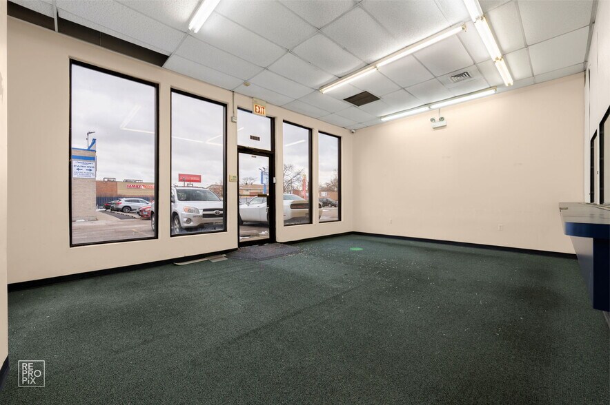 More Photos Of 2001-2003 W 79th St, Chicago Storefront For Lease