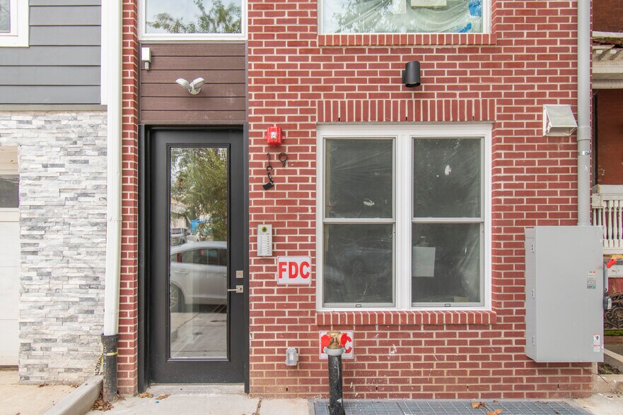 More Photos Of 19 S 44th St, Philadelphia Apartments For Sale