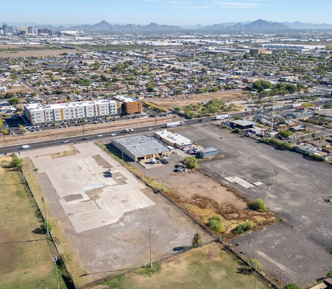 More Photos Of 237-245 W Broadway Rd, Phoenix Service For Sale